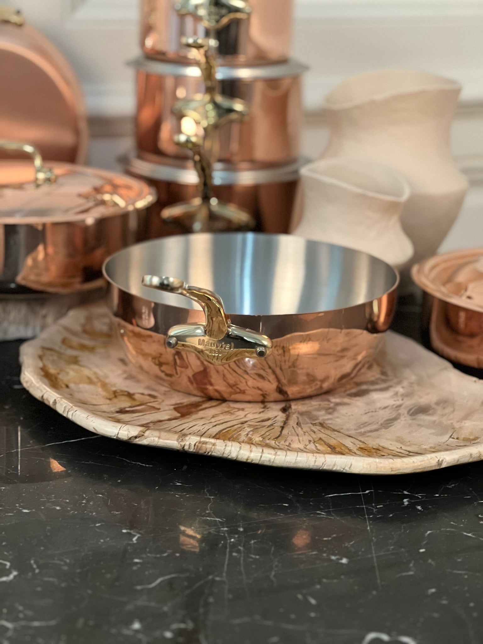 Mauviel M'Heritage M'150 B Copper Chef Pan With Lid and Brass Handle, 2.1-Qt - Mauviel1830