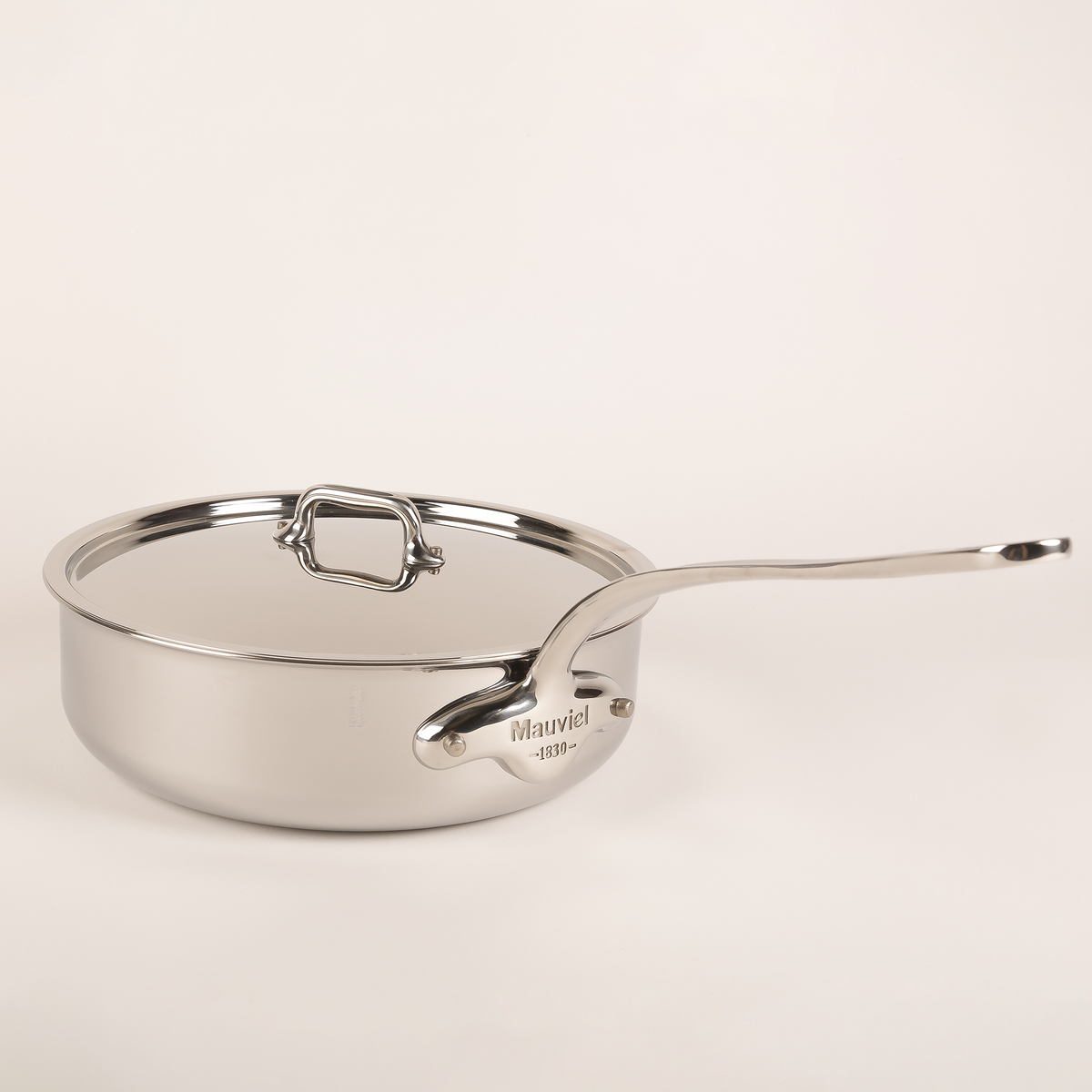 Mauviel M'URBAN 4 Tri-Ply Saute Pan With Lid, Cast Stainless Steel Han ...