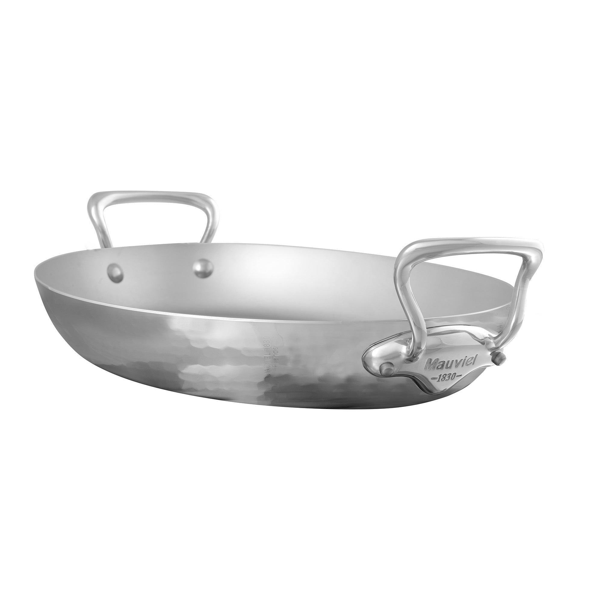 Mauviel M'ELITE Hammered 5-Ply Oval Pan, Cast Stainless Steel Handles, 17.7-Inch - Mauviel1830