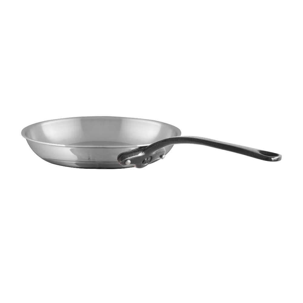 Mauviel M'COOK CI Frying Pan With Cast Iron Handle, 9.4-In - Mauviel USA