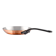 Mauviel Mauviel M'Heritage M'150 CI 2-Piece Copper Frying Pan Set With Cast Iron Handles Mauviel M'Heritage M'150 CI 2-Piece Copper Frying Pan Set With Cast Iron Handles