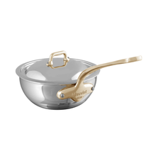 Mauviel Mauviel M'COOK B 5-Ply Splayed Curved Saute Pan With Lid, Brass Handle, 1.1-Qt Mauviel 1830 M'COOK BZ 5-Ply Splayed Curved Saute Pan With Lid, Bronze Handle, 1.1-qt - Mauviel USA