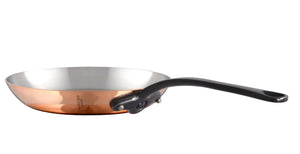 Mauviel 1830 Mauviel x ELYSEE M'Heritage M150CI Frying Pan With Cast Iron Handles, 10.2-In Mauviel1830 x ELYSEE Frypan M'150 Ci - Mauviel USA